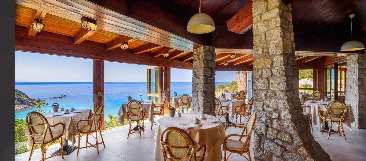 Hotel Baia Imperiale Spiaggia di Cavoli Esterno foto